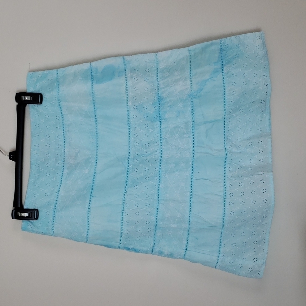 St Tropez west, light blue, eyelet, midi skirt, cotton/linen blend. Sz 8.